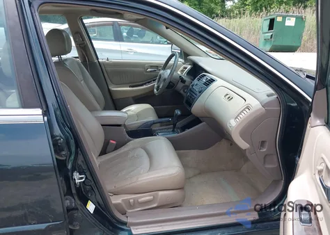 2001 Honda Accord 3.0 Ex from USA, damaged, VIN 1HGCG16531A015929